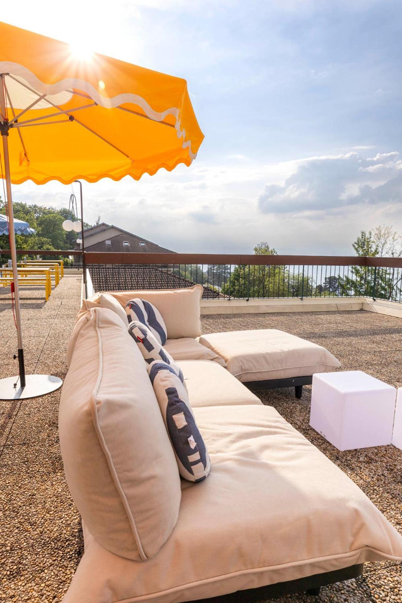Cote Lac Hostel Evian Exteriör bild